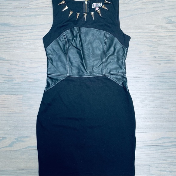 Lipsy London LBD with studs - Picture 2 of 7